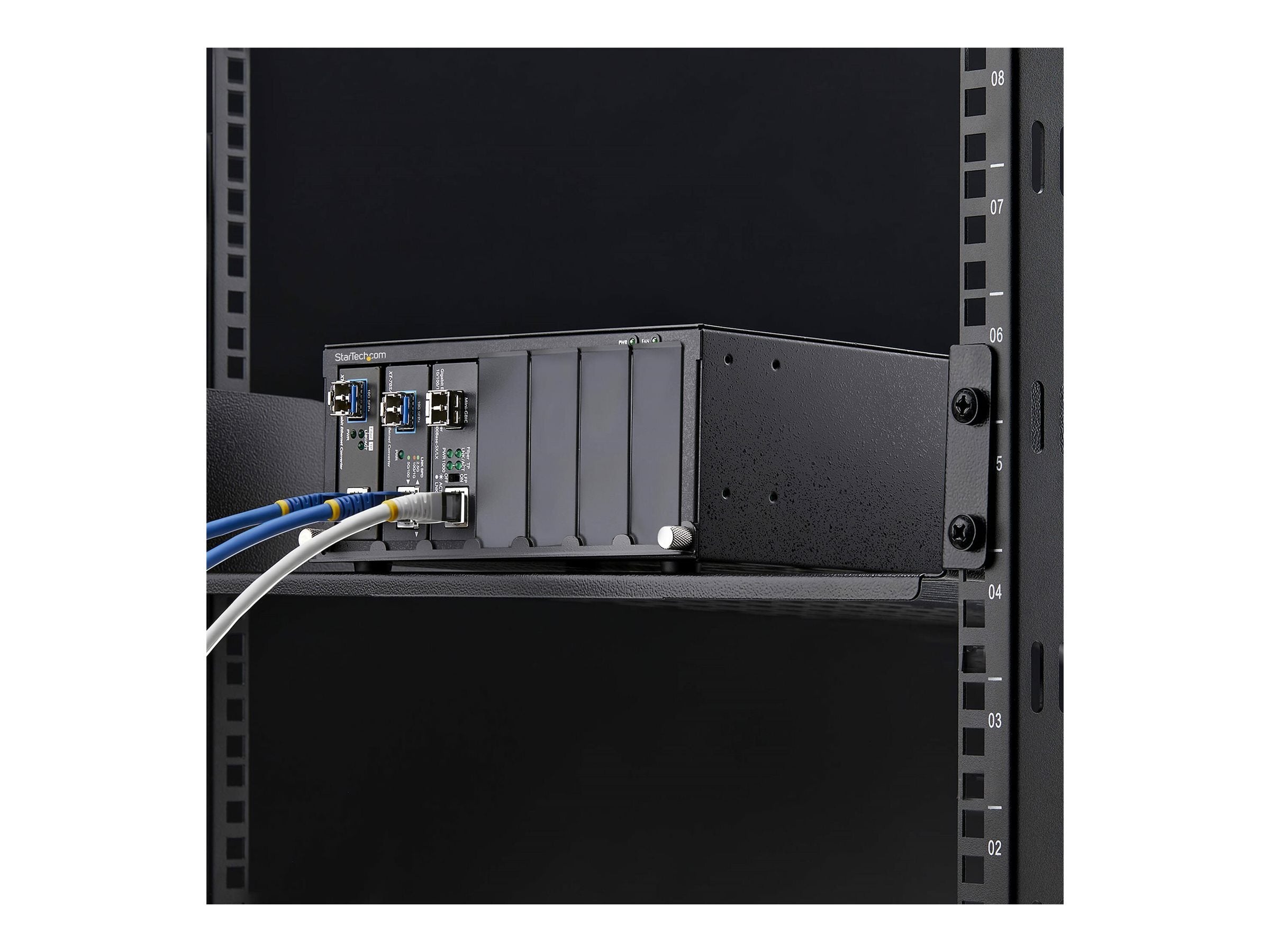 STARTECH.COM 7-Slot Unmanaged Medienkonverter Gehäuse 10 Zoll Rackmount fur MCM Medienkonverter Serie aktive Kuhlung TAA