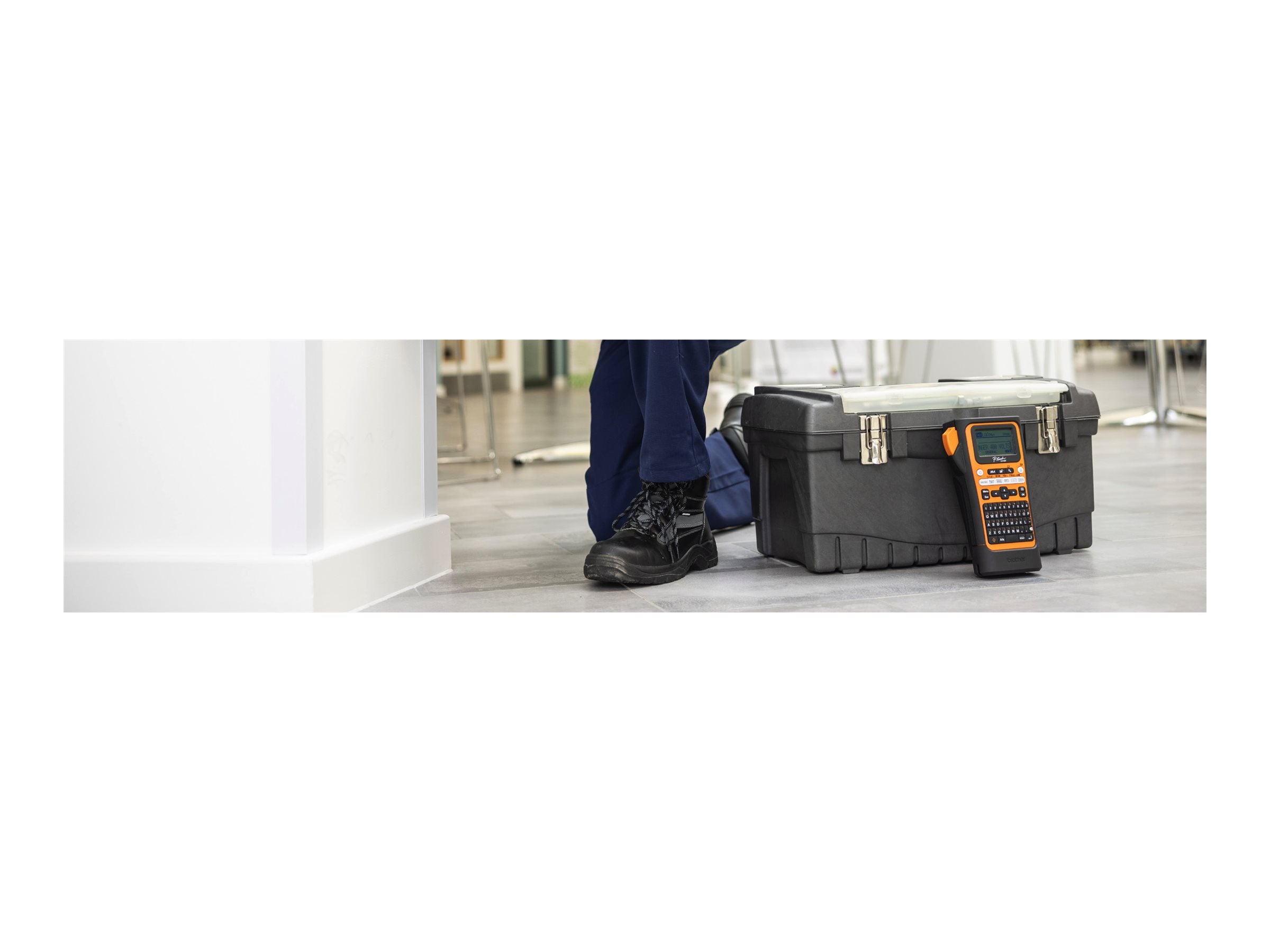BROTHER P-Touch PTE310BTVP Label Printer Verpackung