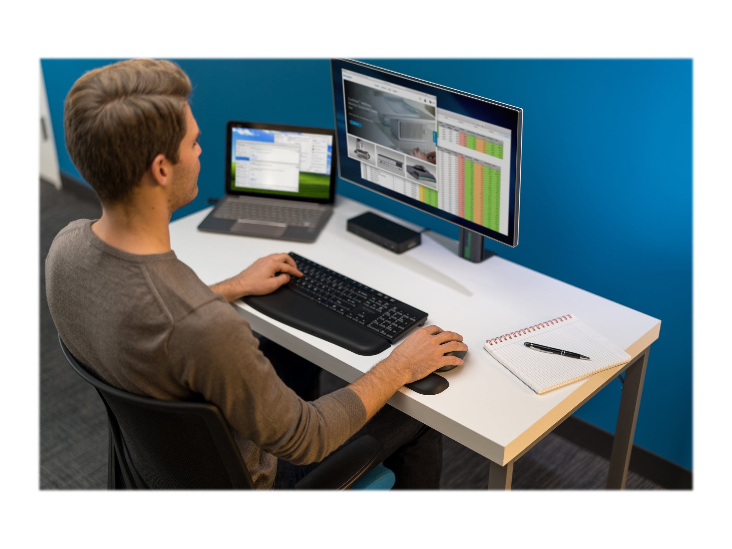 KENSINGTON Pro Fit 2.4 GHz Wireless Full-Size Maus - Seitenansicht