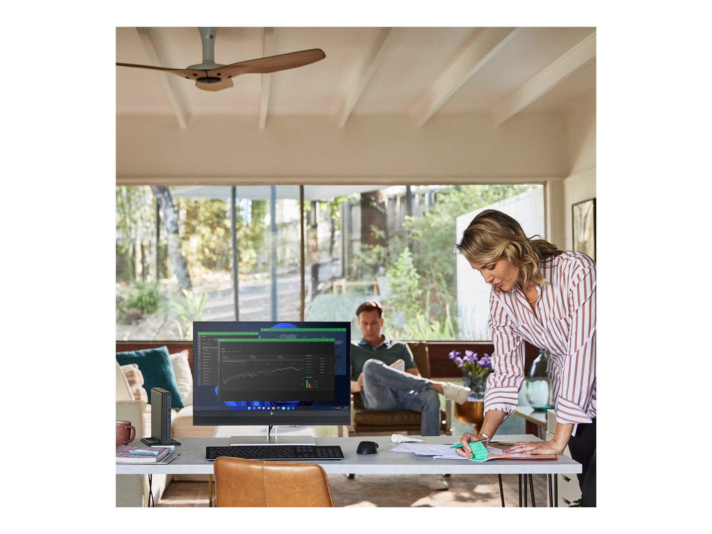 HP Elite Mini 800 G9 Rückansicht