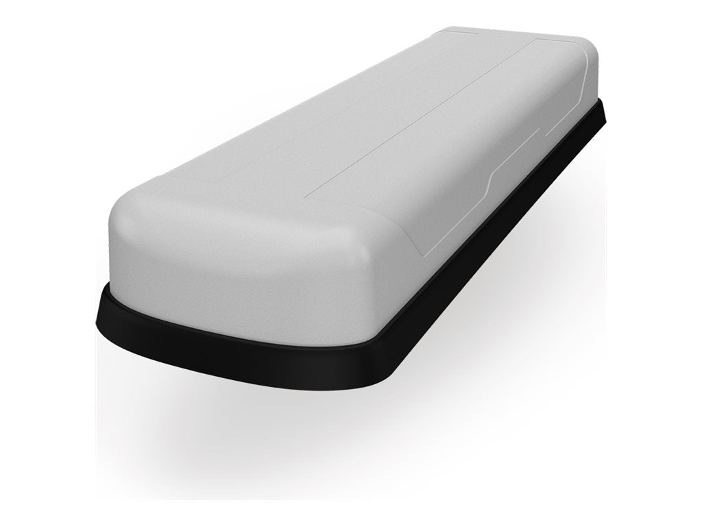 Vorderansicht der PUC PANORAMA Fahrzeugantenne 8x8 4G/5G + GPS + 4x4 WIFI