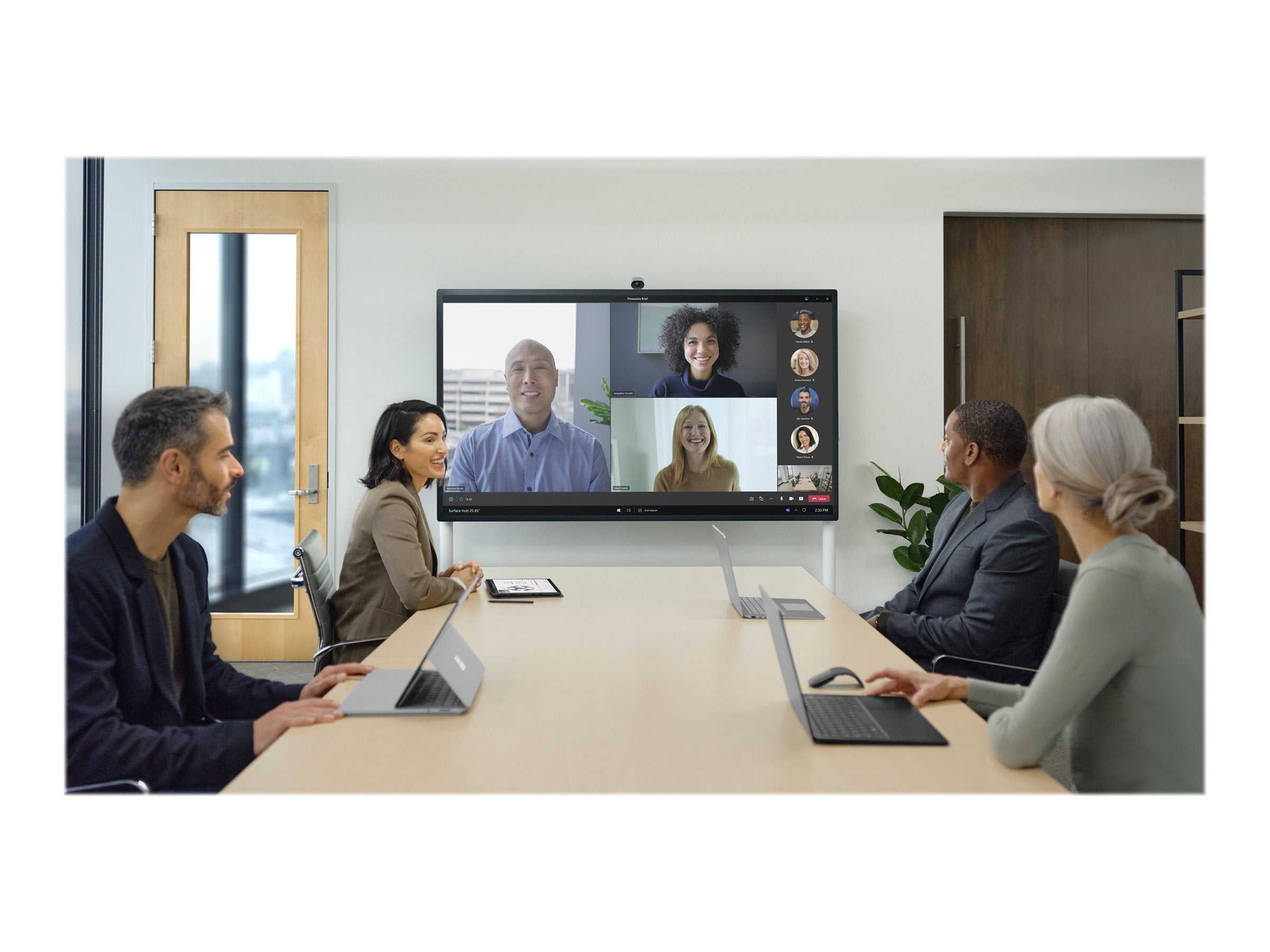 Verpackung der MICROSOFT Surface Hub 2 Smart Camera Webcam