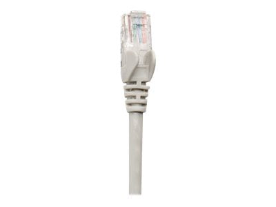 INTELLINET Netzwerkkabel Cat5e U/UTP 2,0m in Benutzung