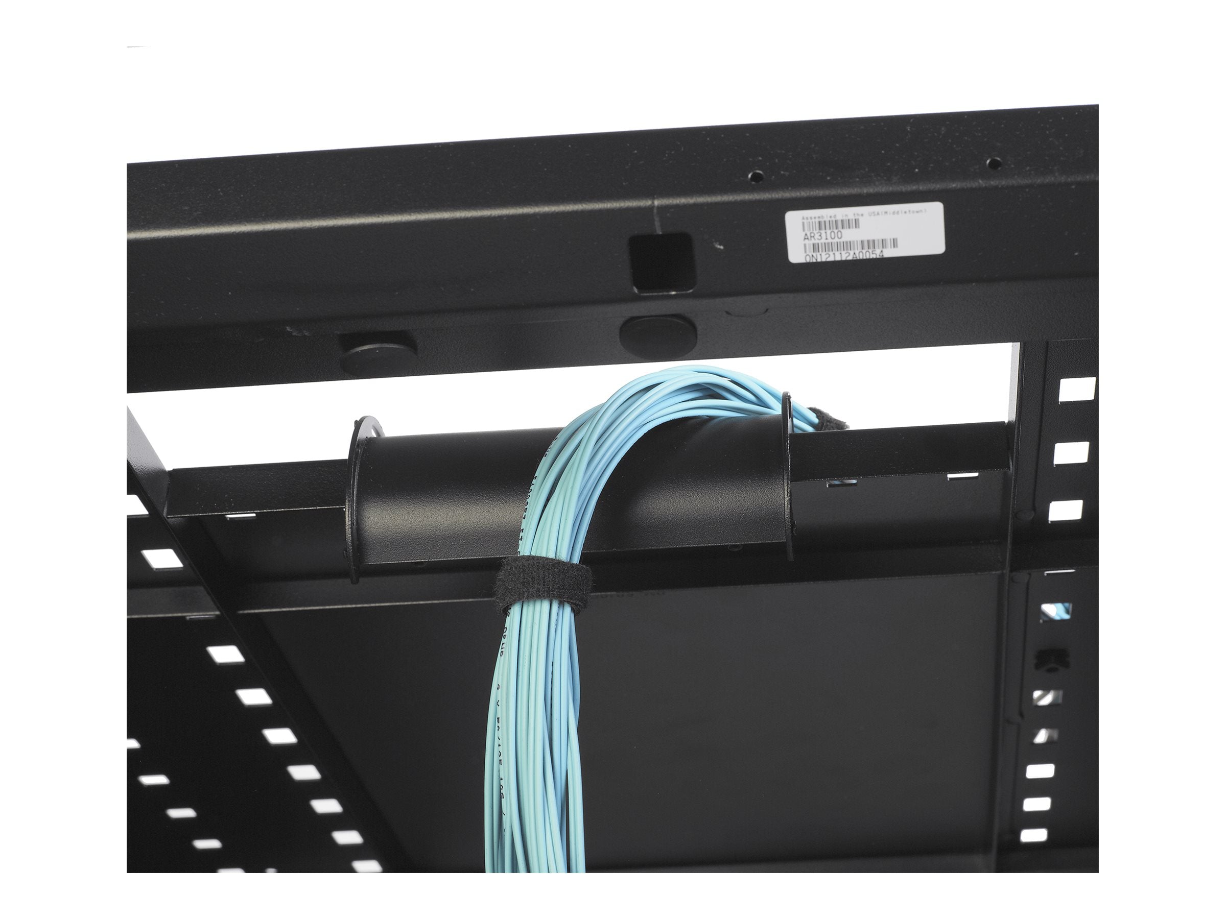APC Cable Fall für NetShelter Racks - Vorderansicht