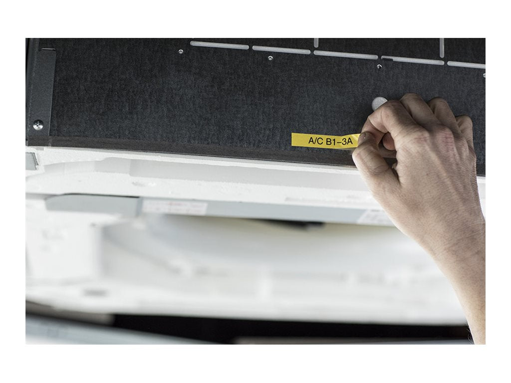 BROTHER P-TOUCH PTE110 Beschriftungsgerät in Anwendung