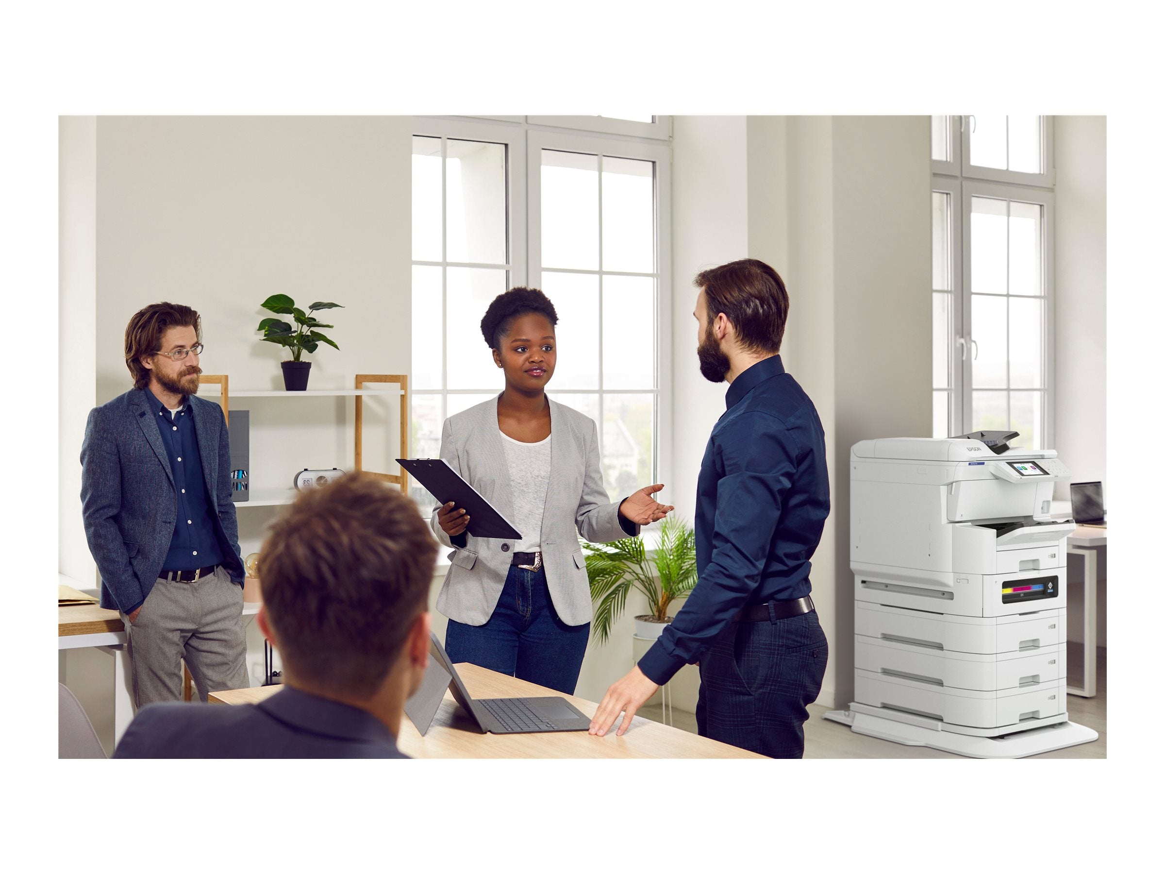 EPSON WorkForce Pro EM-C8100RDWF Multifunktionsdrucker Seitenansicht