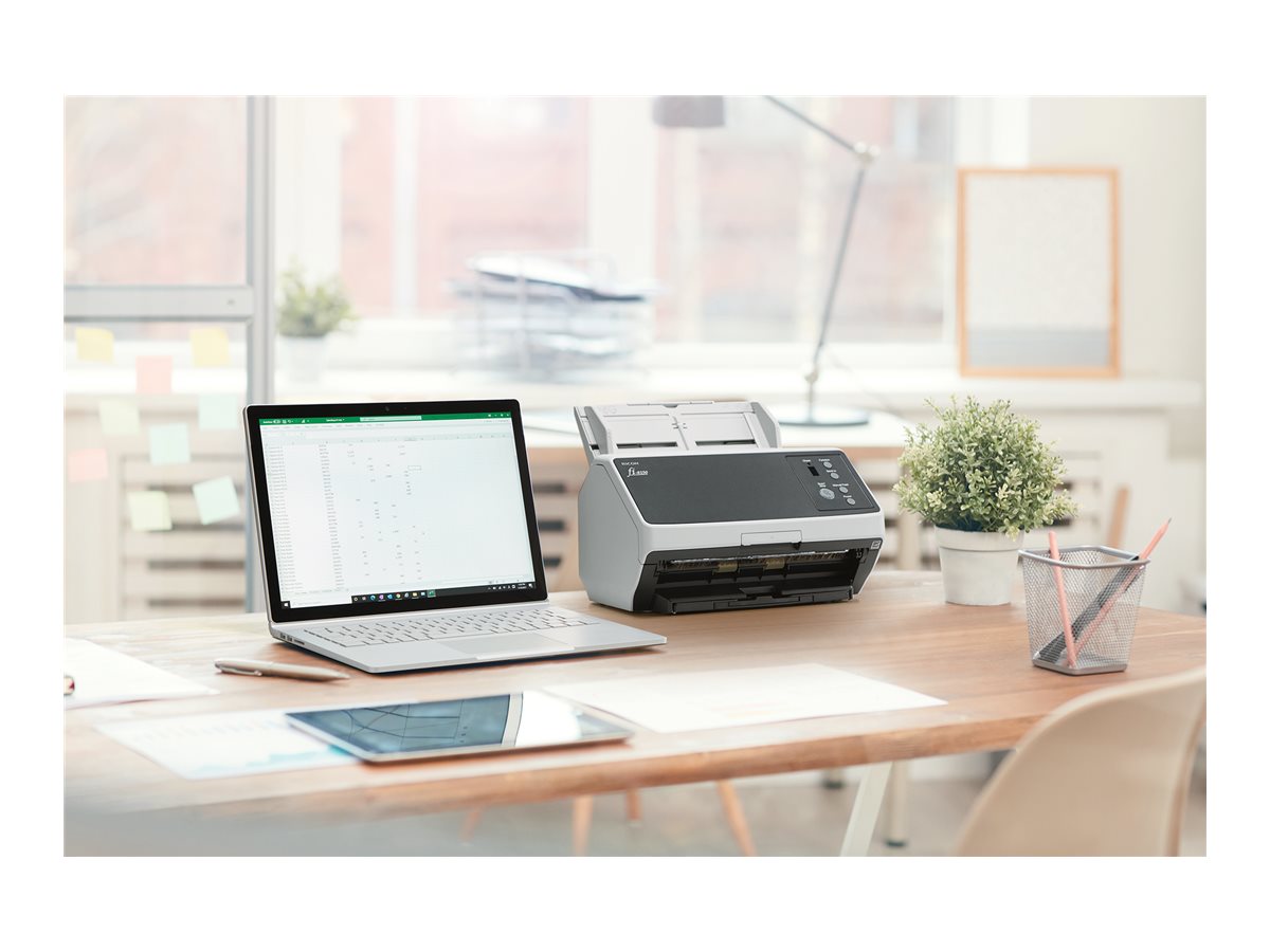 RICOH fi-8150 Scanner A4 50ppm (P) Verpackung