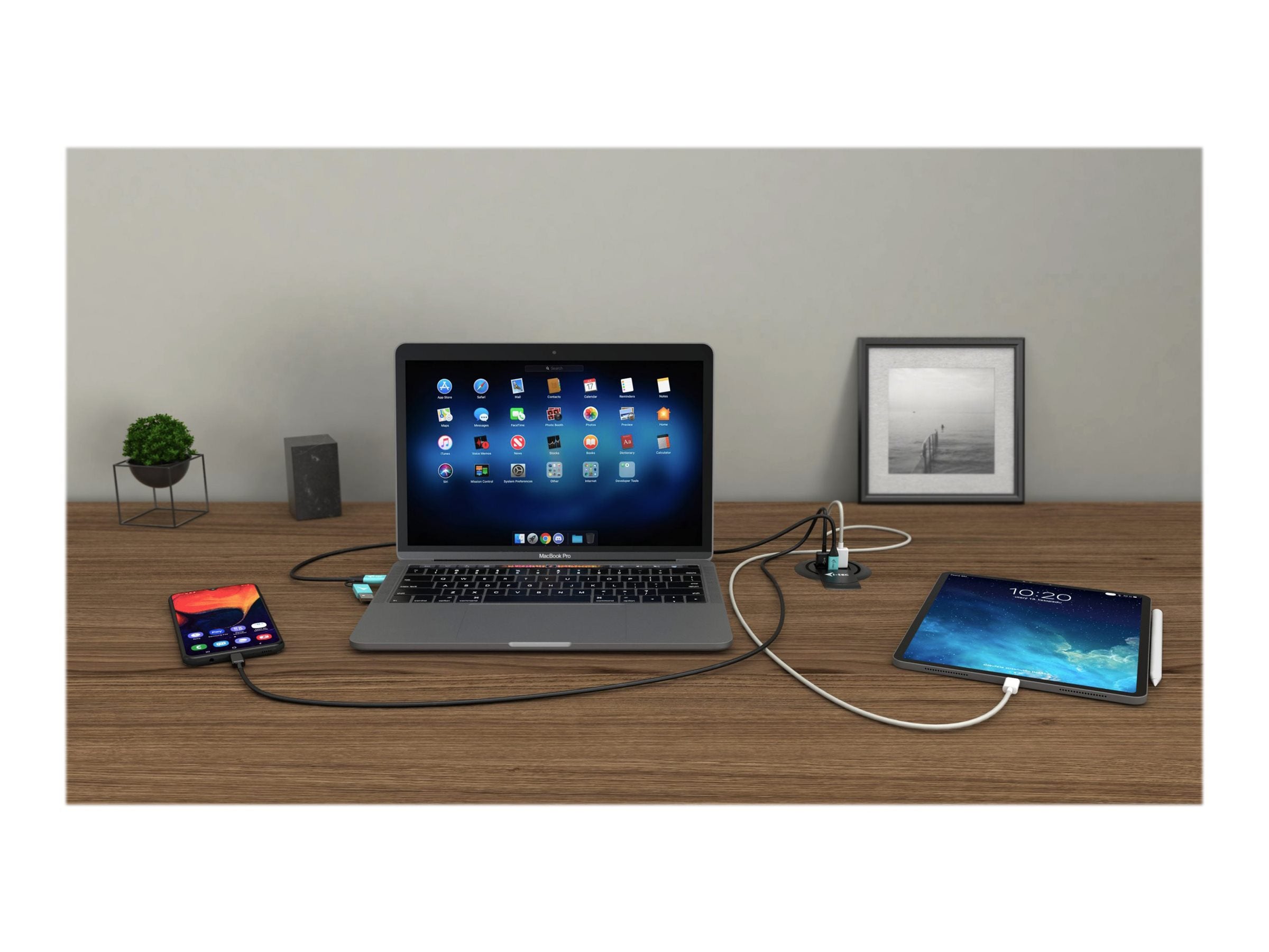 I-TEC Built-in Desktop Fast Charger Verpackung