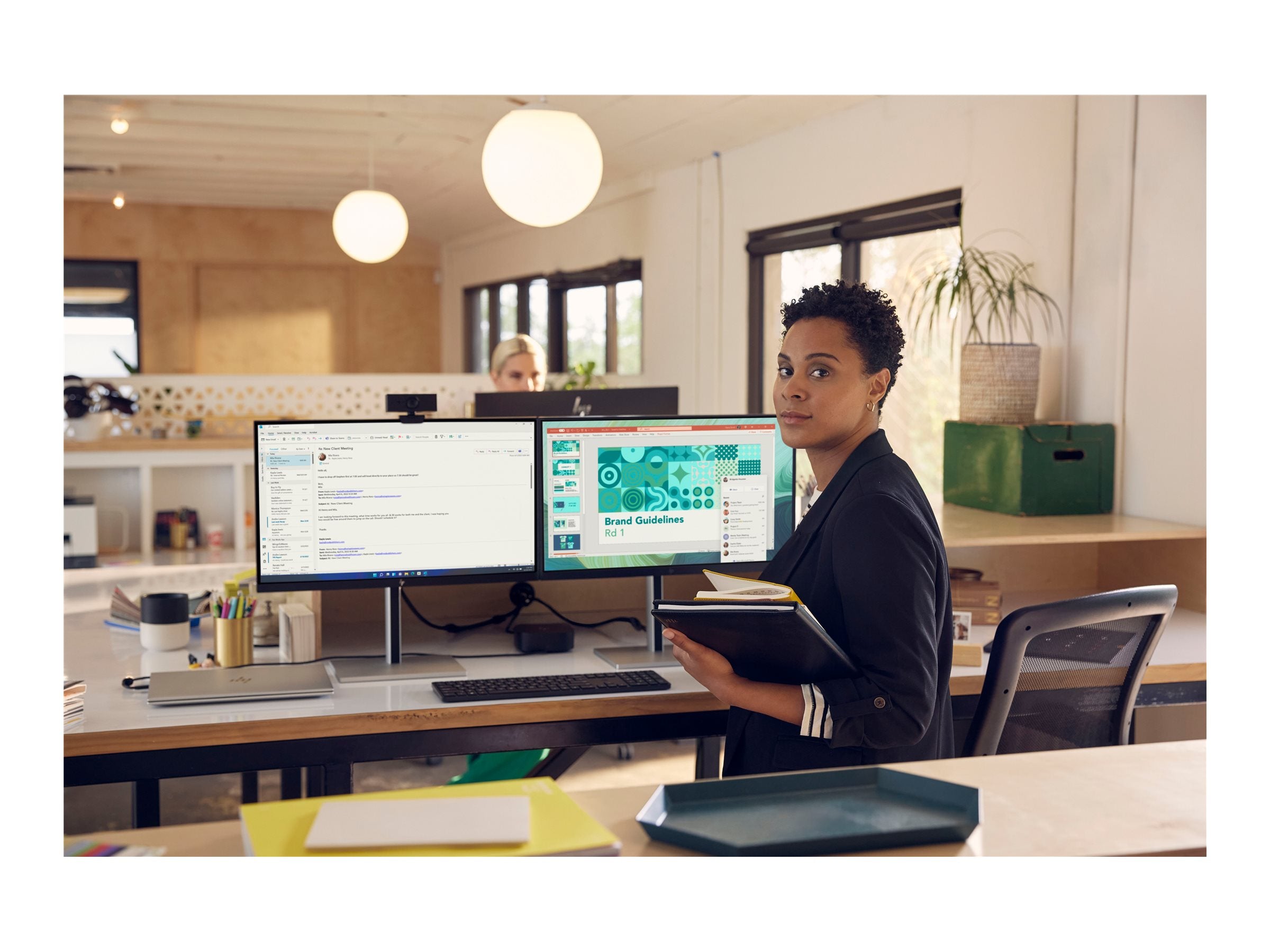 HP E24t G5 23.8inch Touch FHD Monitor Vorderansicht