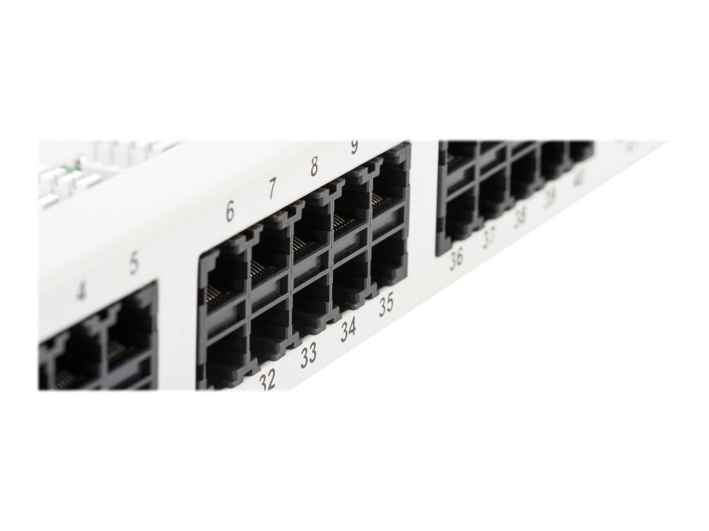DIGITUS CAT 3 ISDN Patch Panel Detailansicht