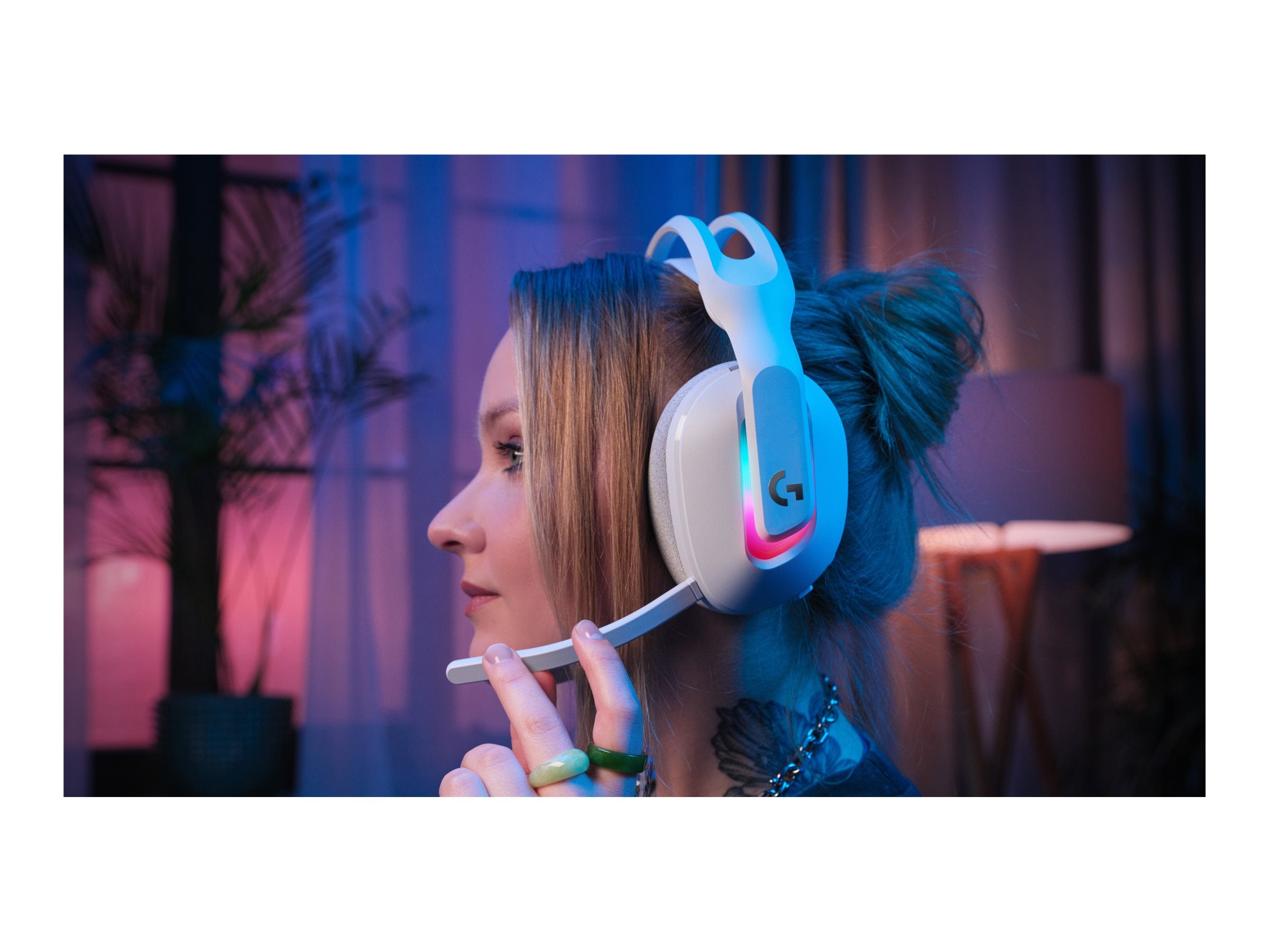LOGITECH A20 X Headset White Vorderansicht