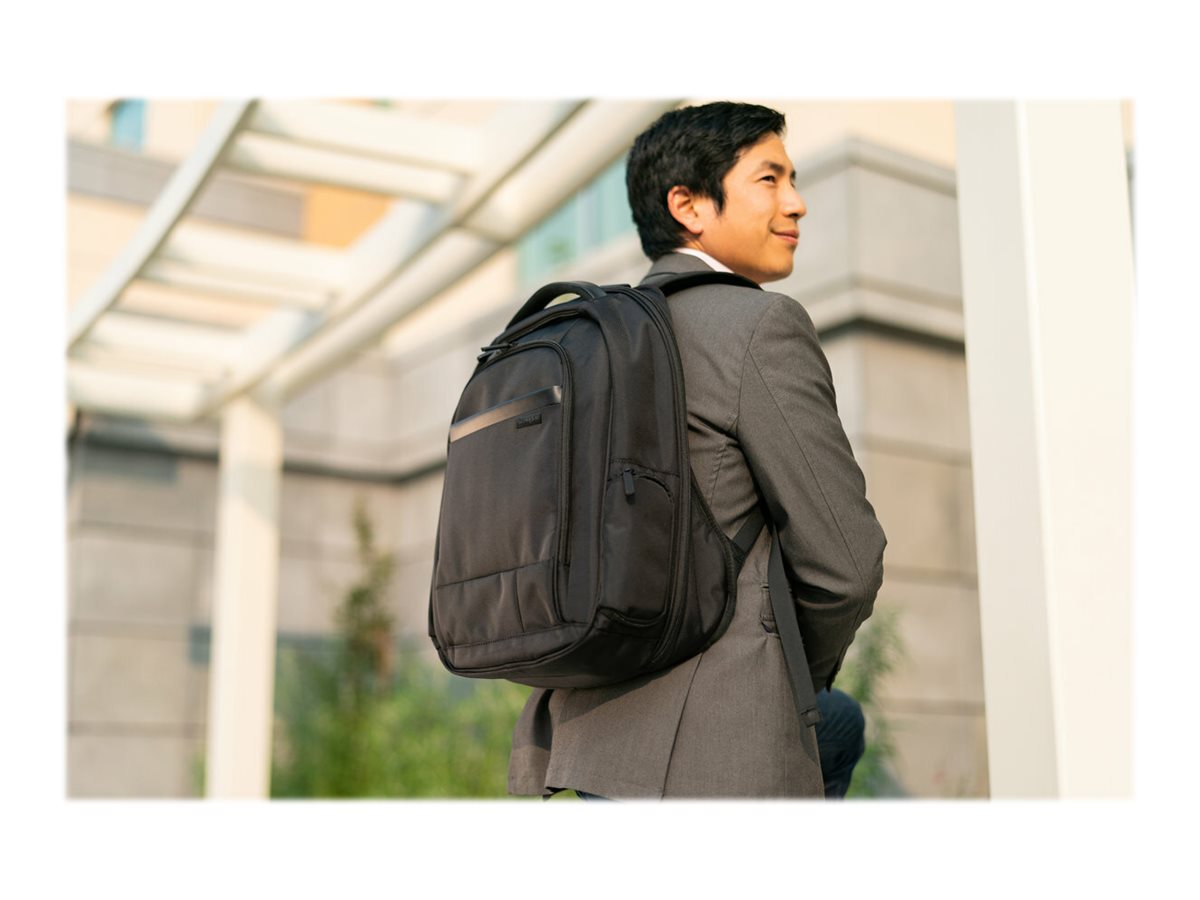 KENSINGTON Contour 2.0 17Zoll Pro Laptop Rucksack Vorderansicht