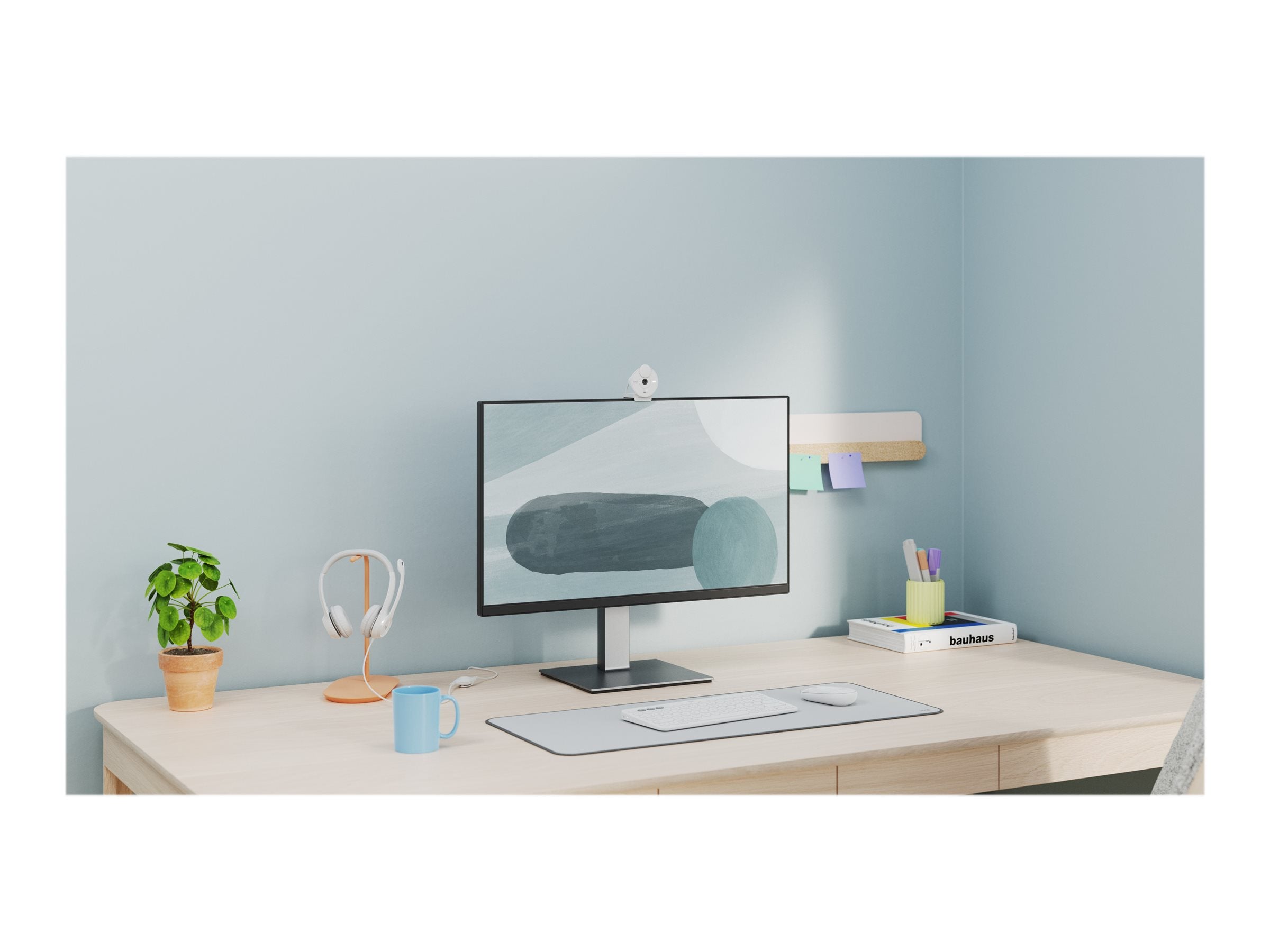LOGITECH BRIO 300 Webcam colour 2 MP 1920 x 1080 720p 1080p audio USB-C