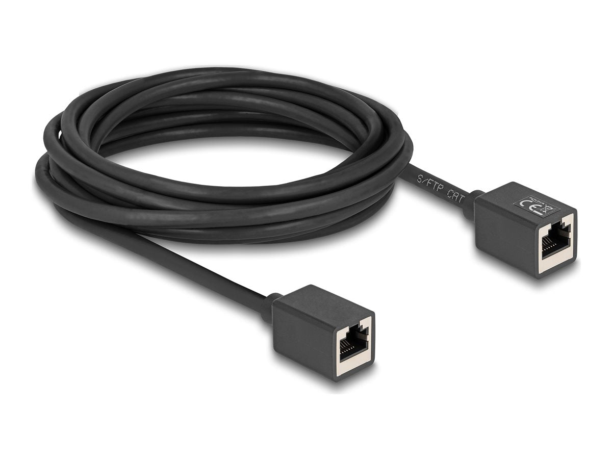 DELOCK Netzwerk Verlängerungskabel Kupplung RJ45 Buchse zu RJ45 Buchse Cat.6A S/FTP 5m schwarz - Vorderansicht