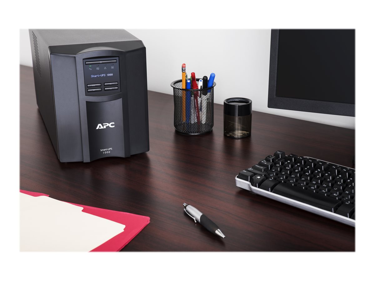 APC Smart-UPS SMT1000IC Rückansicht