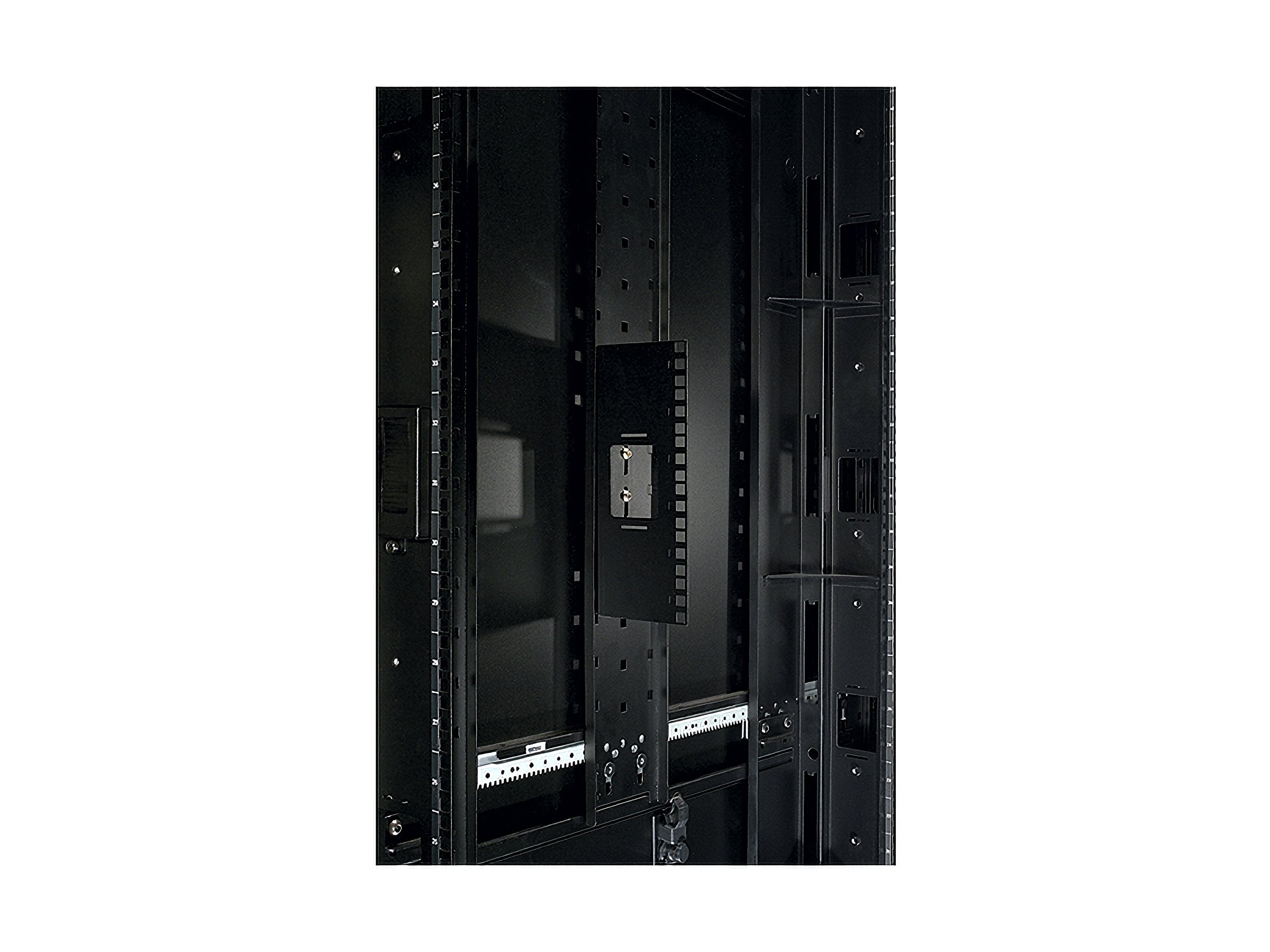 APC NetShelter SX 42U Rack-Schienen-Kit Vorderansicht