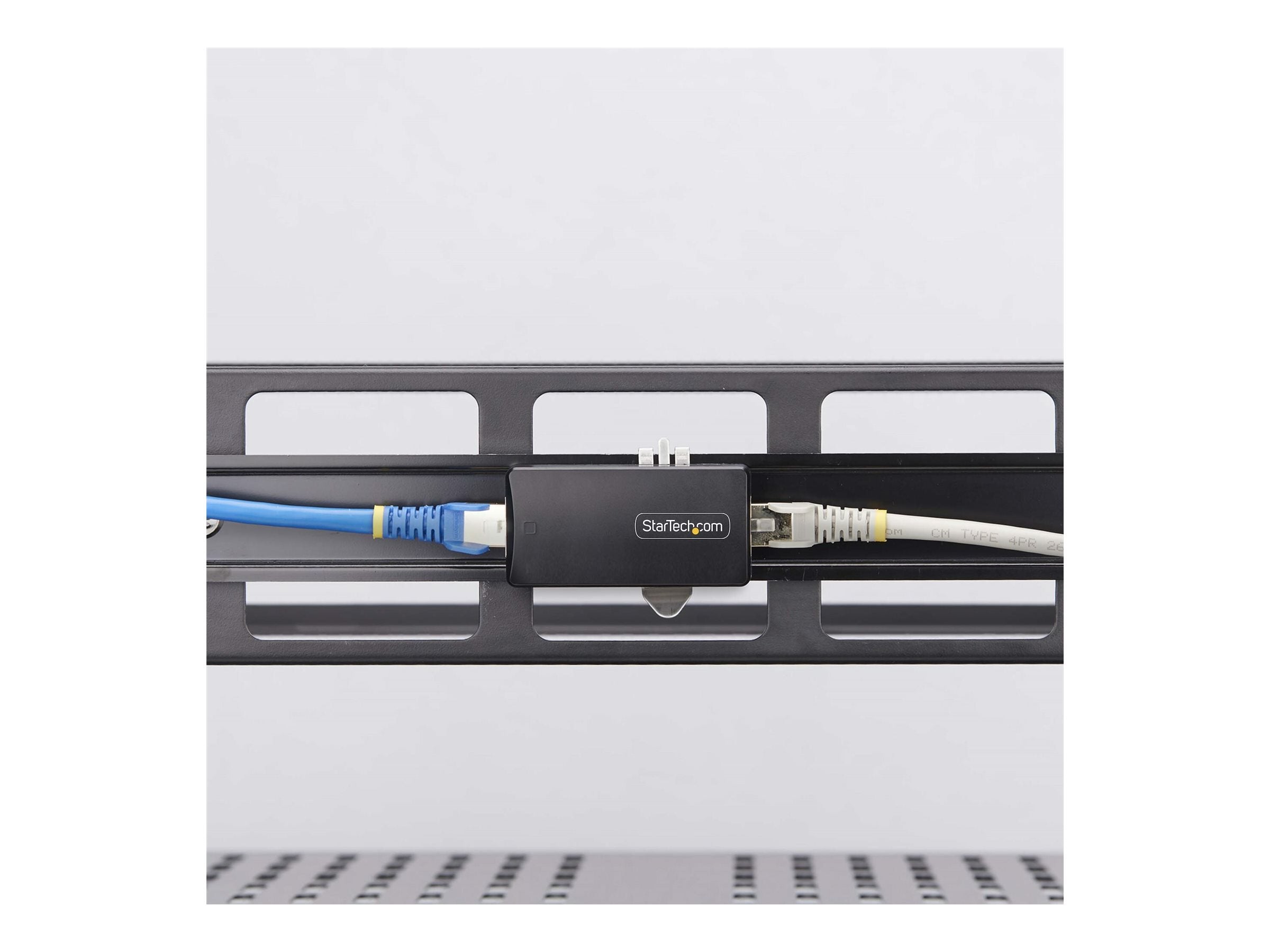 STARTECH.COM 1-Port Gigabit Netzwerkisolator RJ45 Ethernet Isolator Koppler 4kV Galvanischetrennung IP40 LAN Isolator TAA