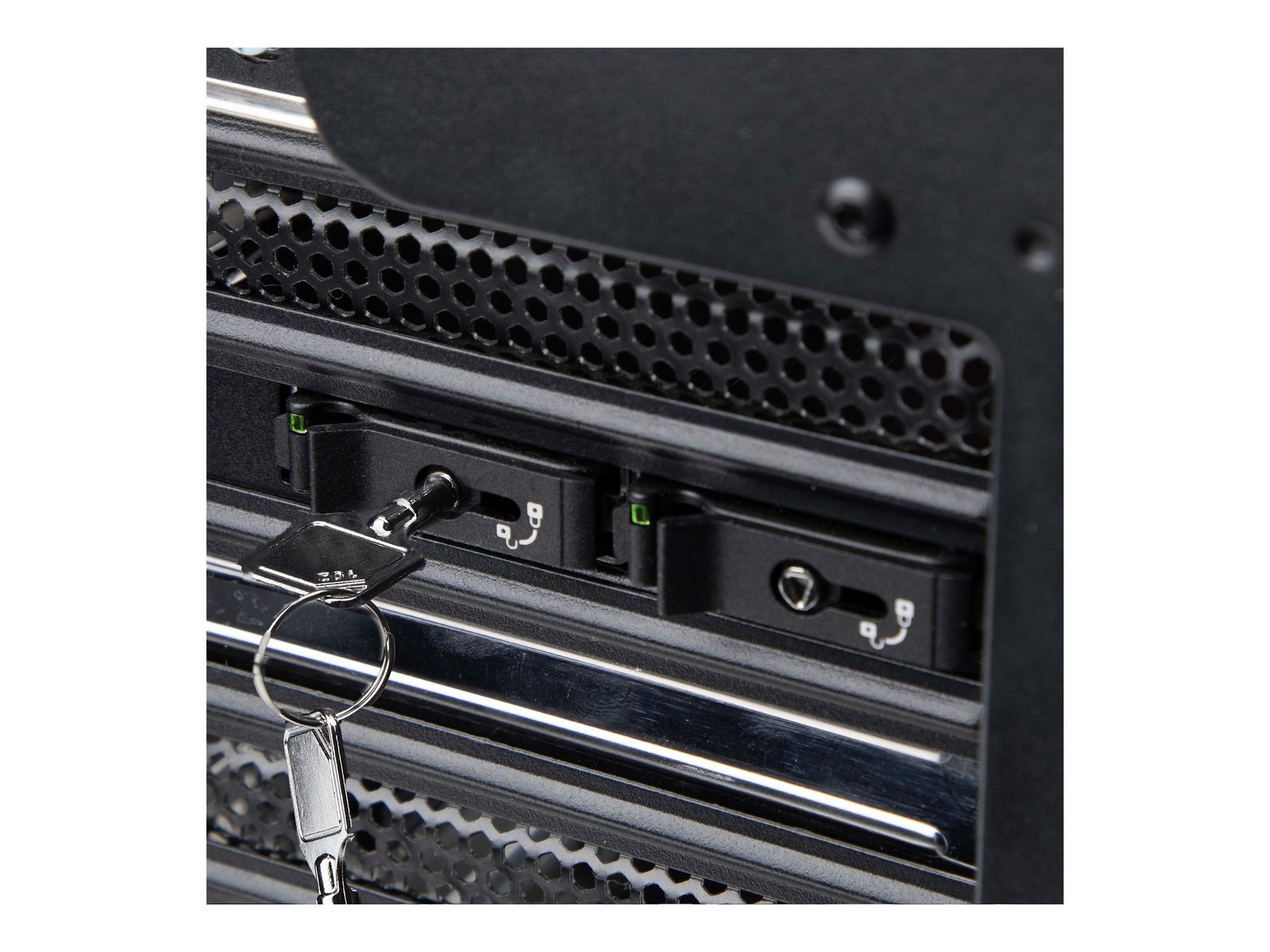 STARTECH.COM Dual-Bay M.2 NVMe Wechselrahmen M.2 SSD zu PCIe x8 Adapter PCI Express Bifurcation nötig Werkzeugloser Einbau
