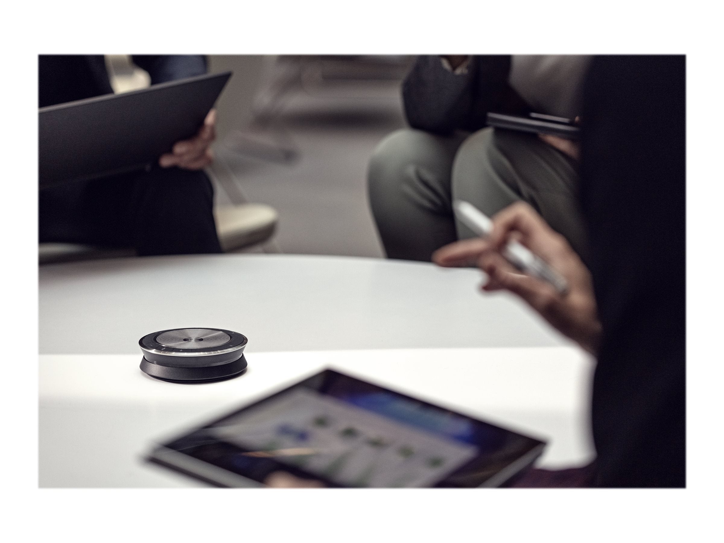 EPOS EXPAND 30+ Bluetooth Konferenzlautsprecher mit USB-C Kabel inkl. USB-A Adapter BT-Dongle fur bis 8 Teilnehmer ALE zertifiziert