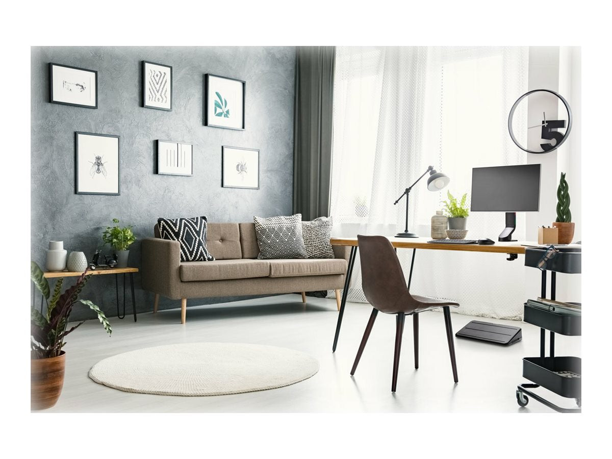 KENSINGTON Platzsparender Single Monitorarm - Montageansicht