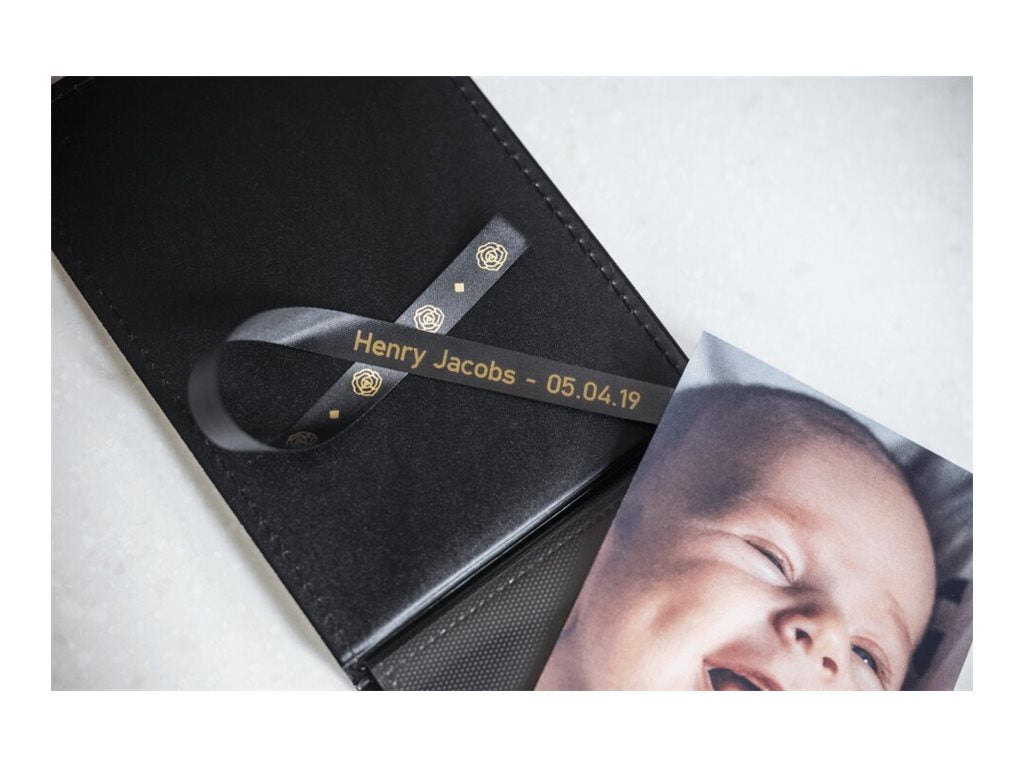 BROTHER P-Touch 12mm black/gold ribbon tape Anwendung