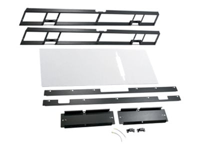 Detailansicht des APC Rack Air Containment Front Assembly