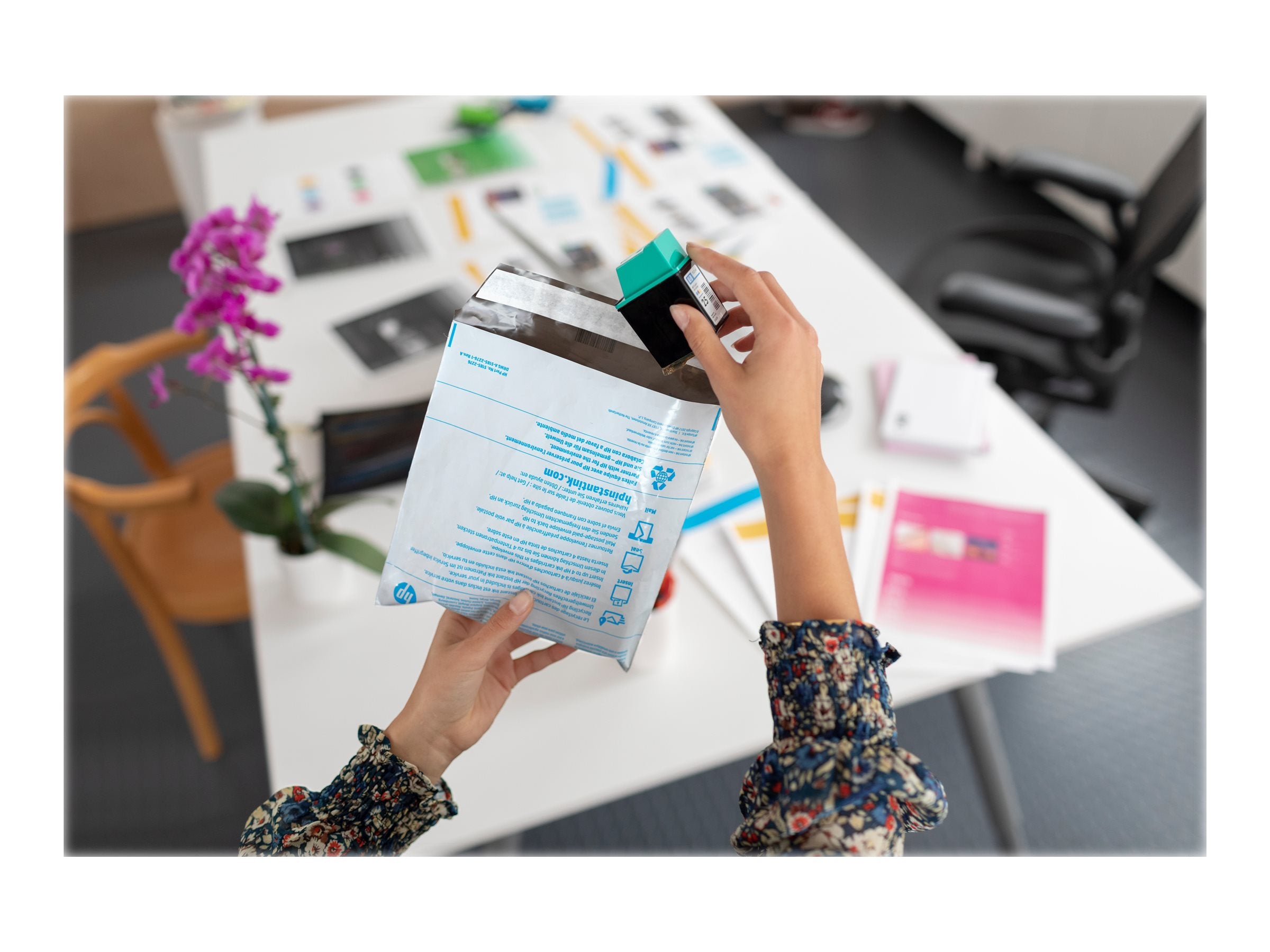 HP 308 Black Original Ink Cartridge Vorderansicht