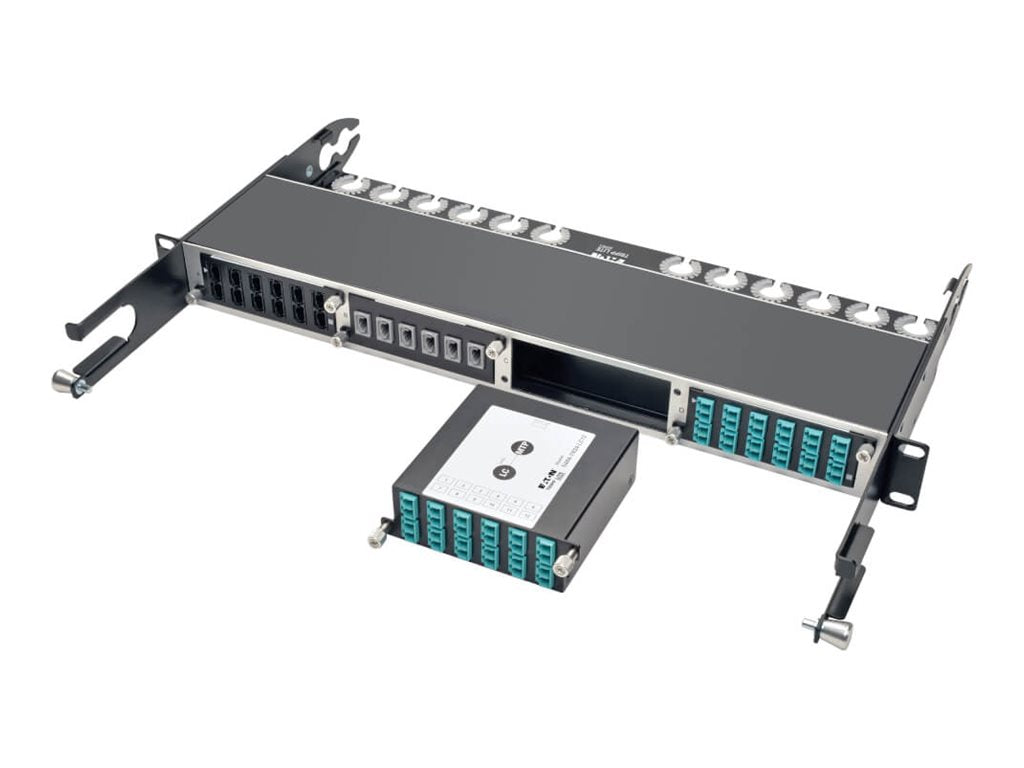 EATON TRIPPLITE 100Gb/120Gb to10Gb Breakout Cassette Vorderansicht