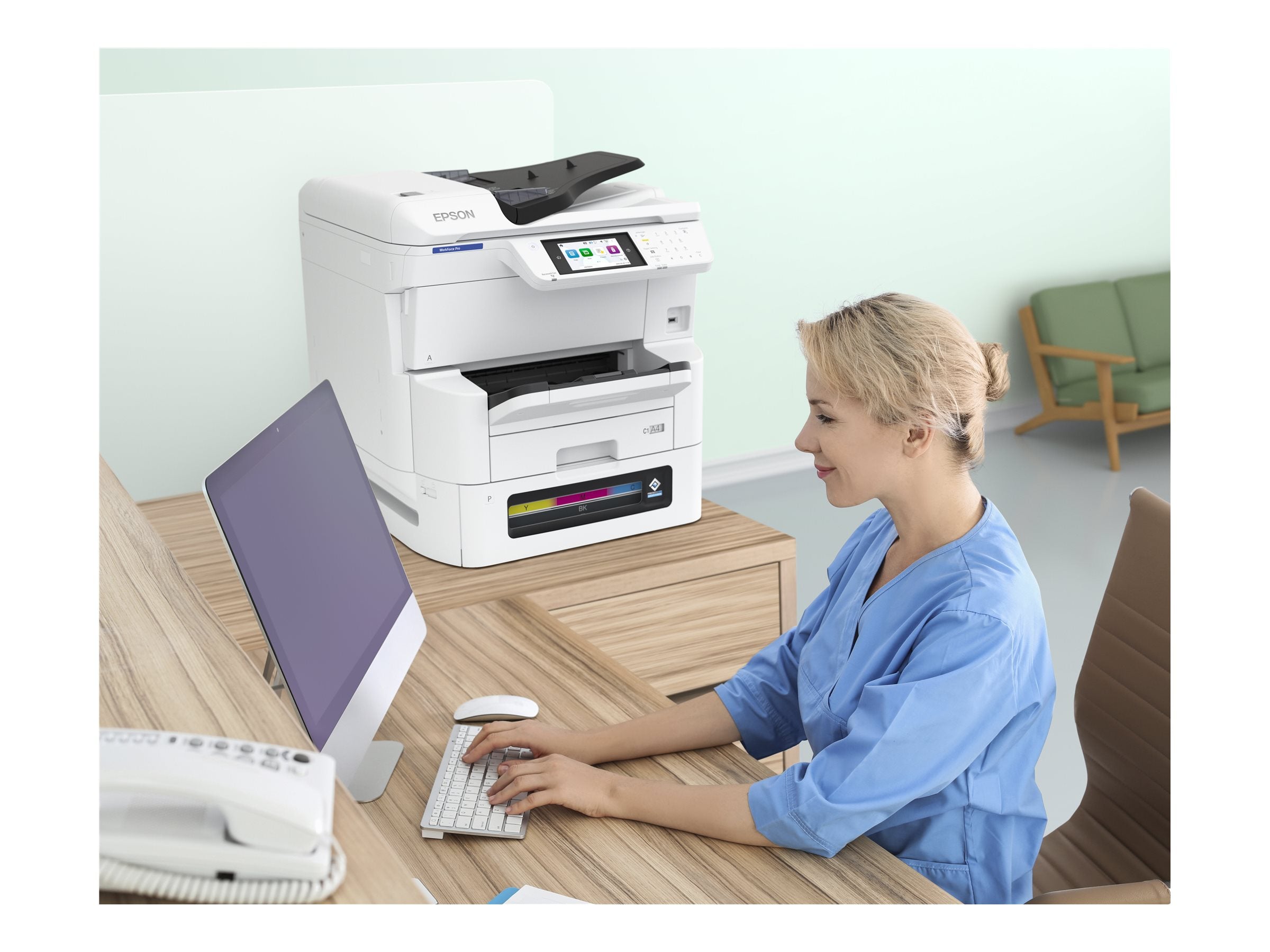 EPSON WorkForce Pro EM-C8100RDWF Multifunktionsdrucker Detailansicht