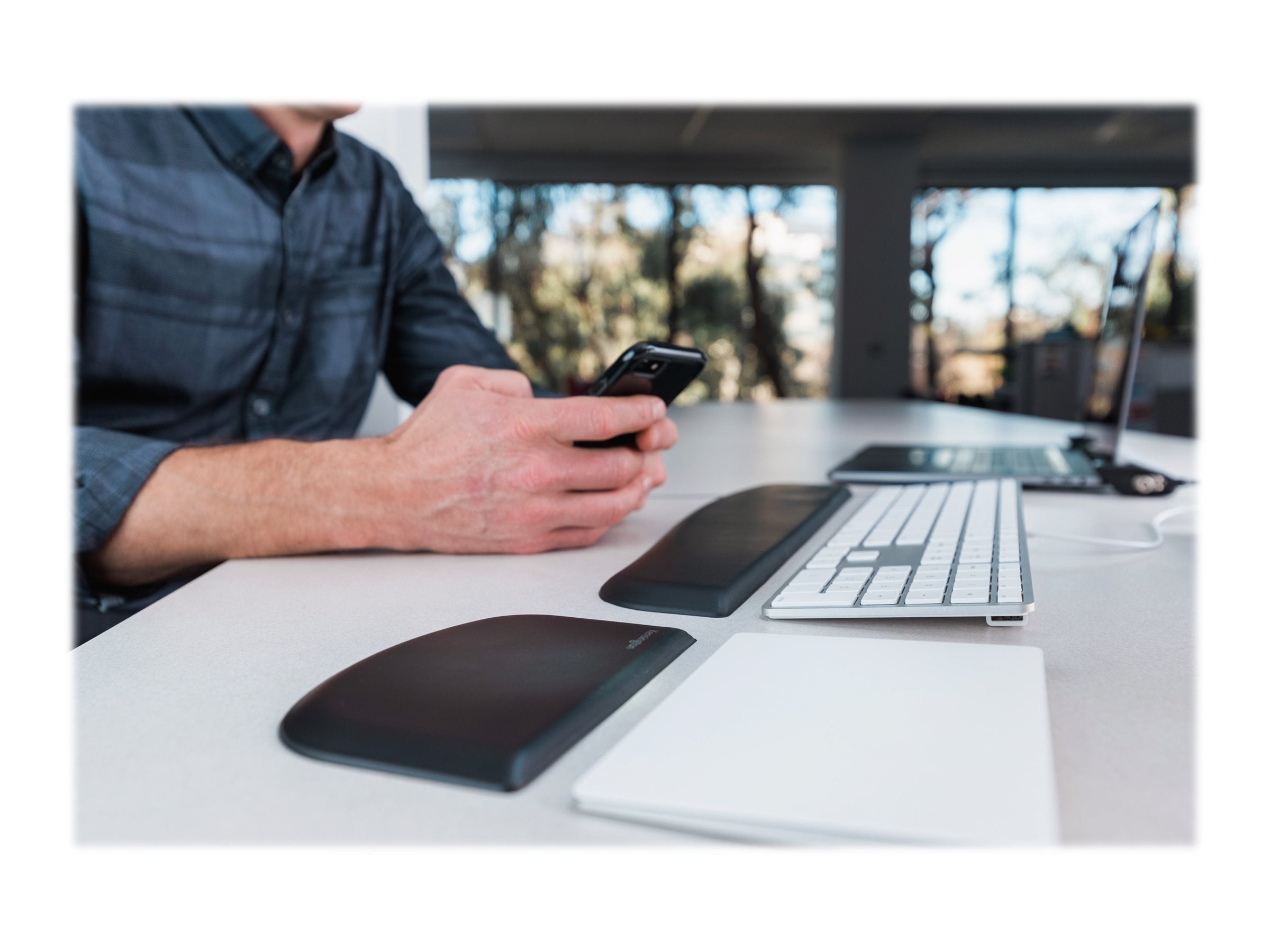 KENSINGTON ErgoSoft Wrist Rest for Slim Kb - Verpackung