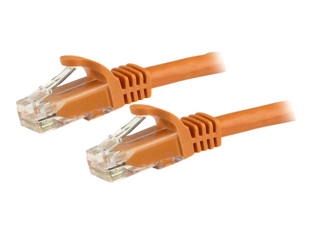 Detailansicht des RJ45-Steckers des STARTECH.COM 5m Orange Gigabit Snagless RJ45 UTP Cat6 Patch Cable
