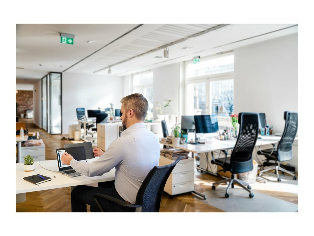 KENSINGTON Slim NanoSaver 2.0 Laptopschloss im Einsatz
