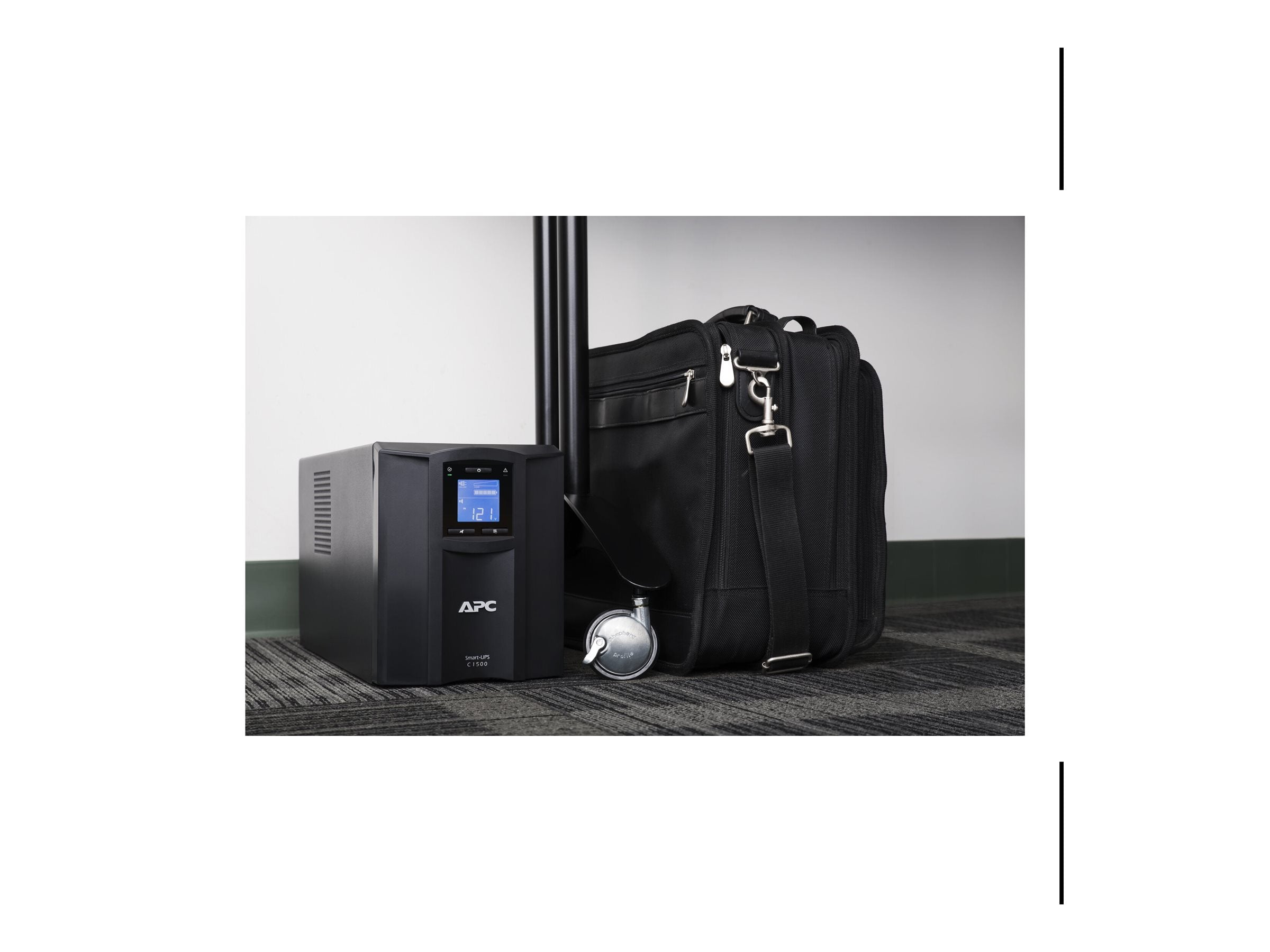 APC Smart-UPS C 1500VA LCD UPS Detailansicht