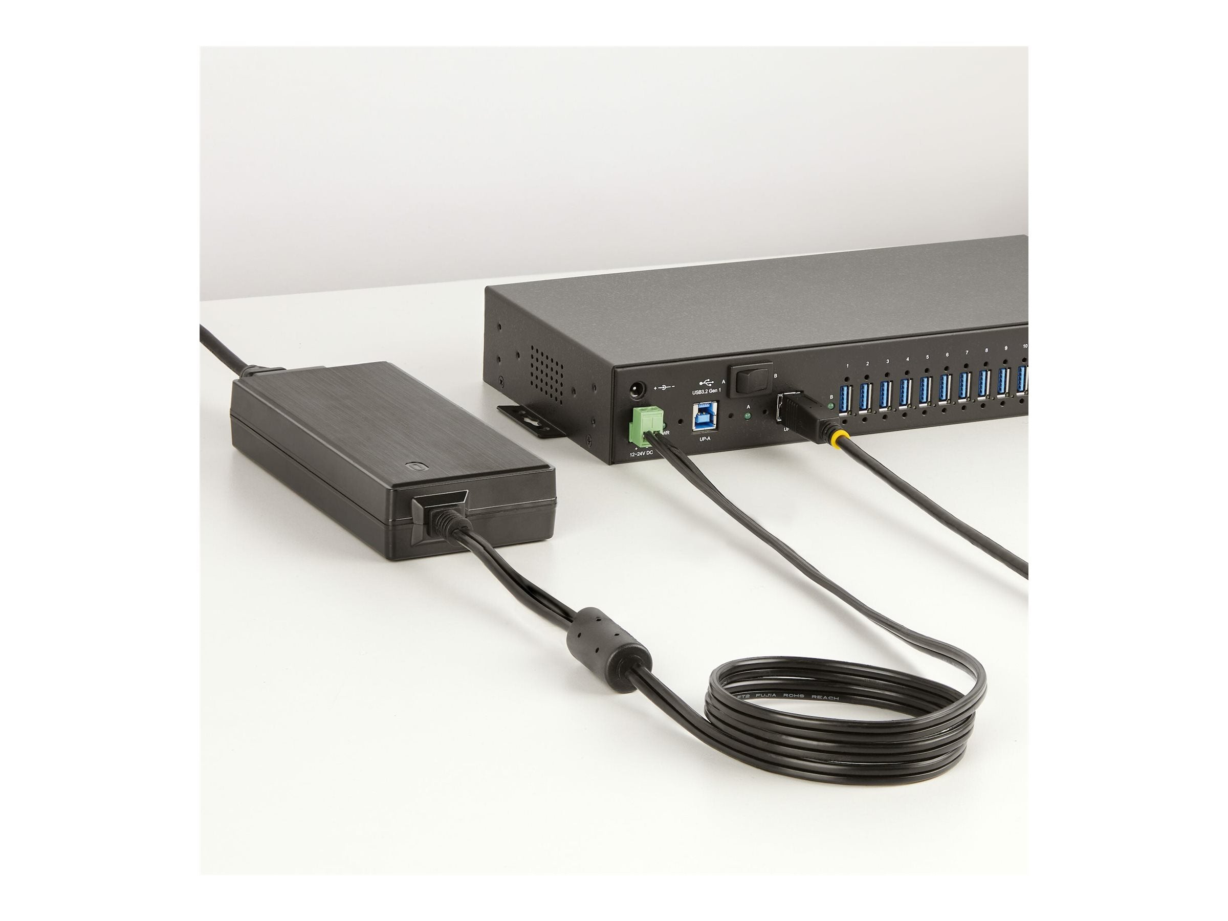 STARTECH.COM 160W Universal DC Power Adapter Anschlusskabel
