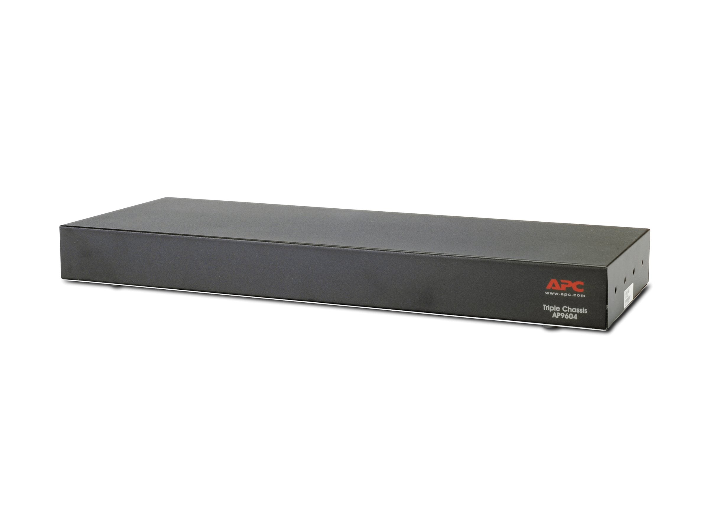APC Triple Chassis schwarz - Vorderansicht