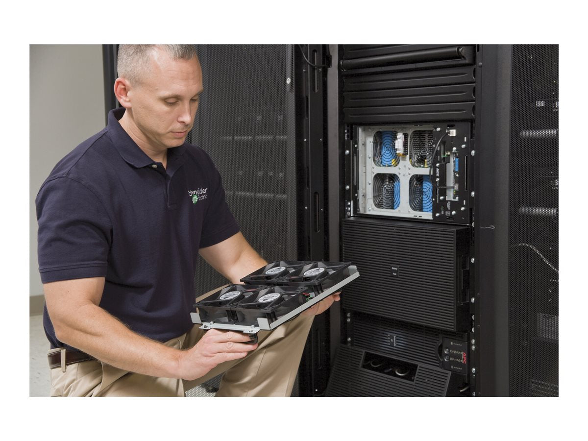 APC 1 Year NBD 1P Advantage Plan für Smart-UPS 8K-10K - Verpackung