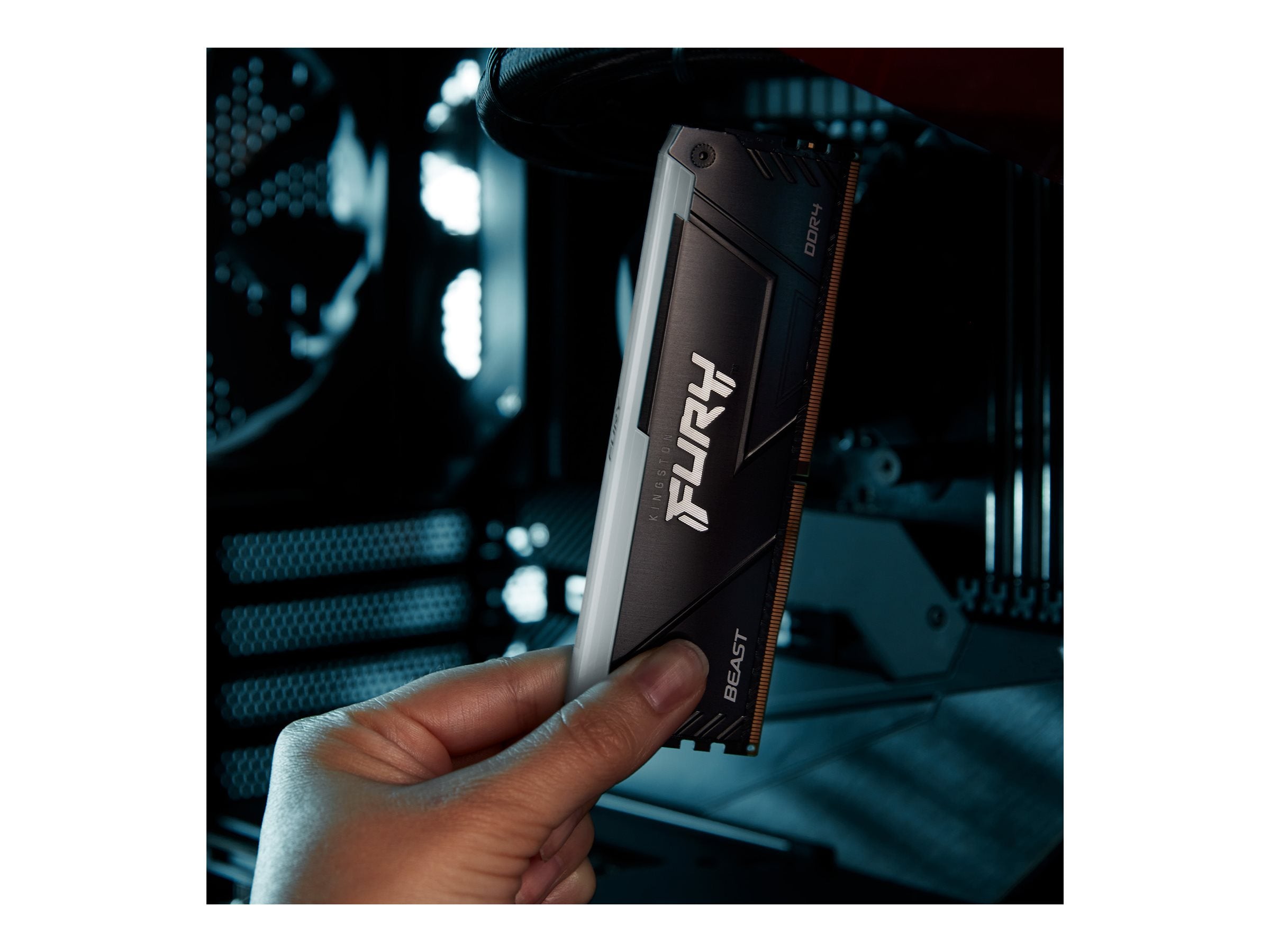 KINGSTON 32GB 3200MT/s DDR4 CL16 DIMM FURY Beast RGB Detailansicht