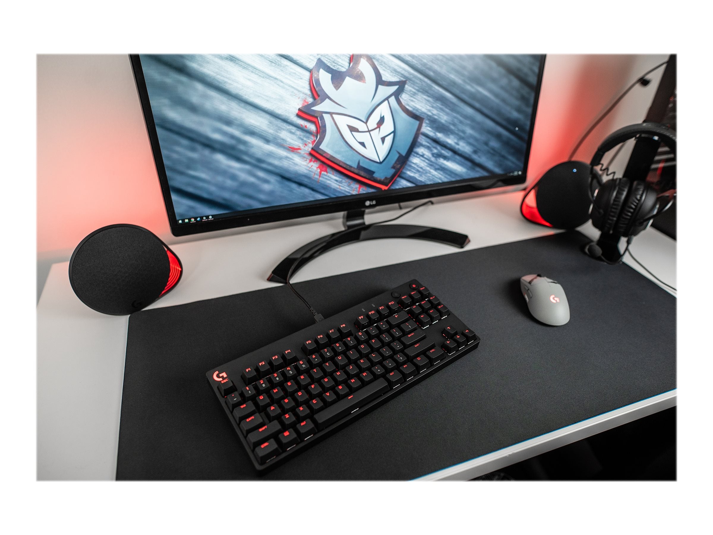 LOGITECH G PRO Mechanical Gaming Keyboard - Seitenansicht