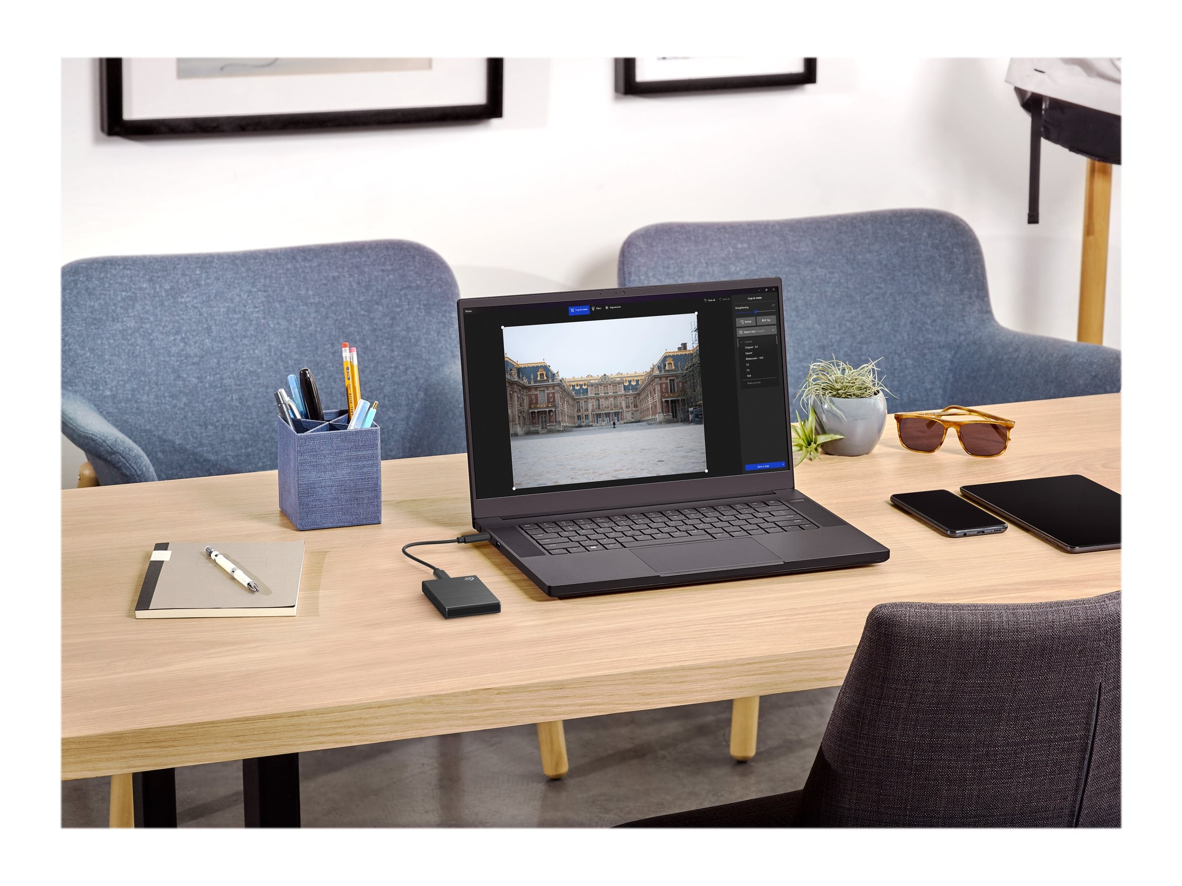 SEAGATE One Touch SSD 1TB USB-C Black Seitenansicht