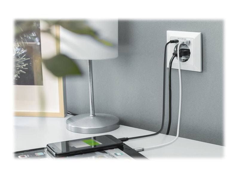 DIGITUS DA-70615 Steckdose Vorderansicht