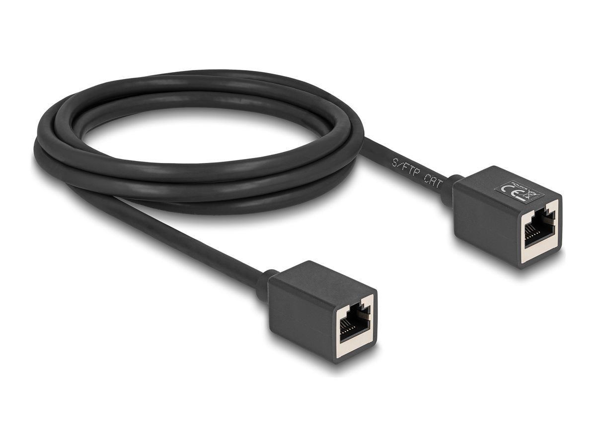 DELOCK Netzwerk Verlängerungskabel Kupplung RJ45 Buchse zu RJ45 Buchse Cat.6A S/FTP 2m schwarz - Vorderansicht