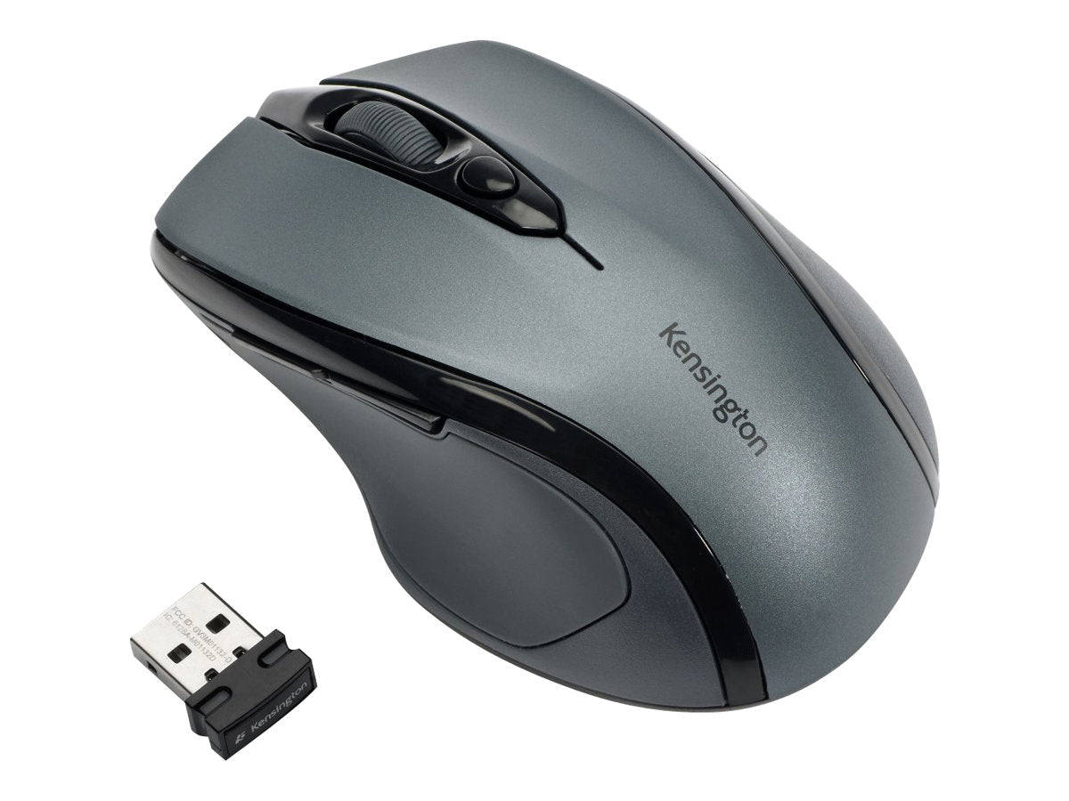 KENSINGTON Pro Fit Mid Size Wireless Maus in der Hand