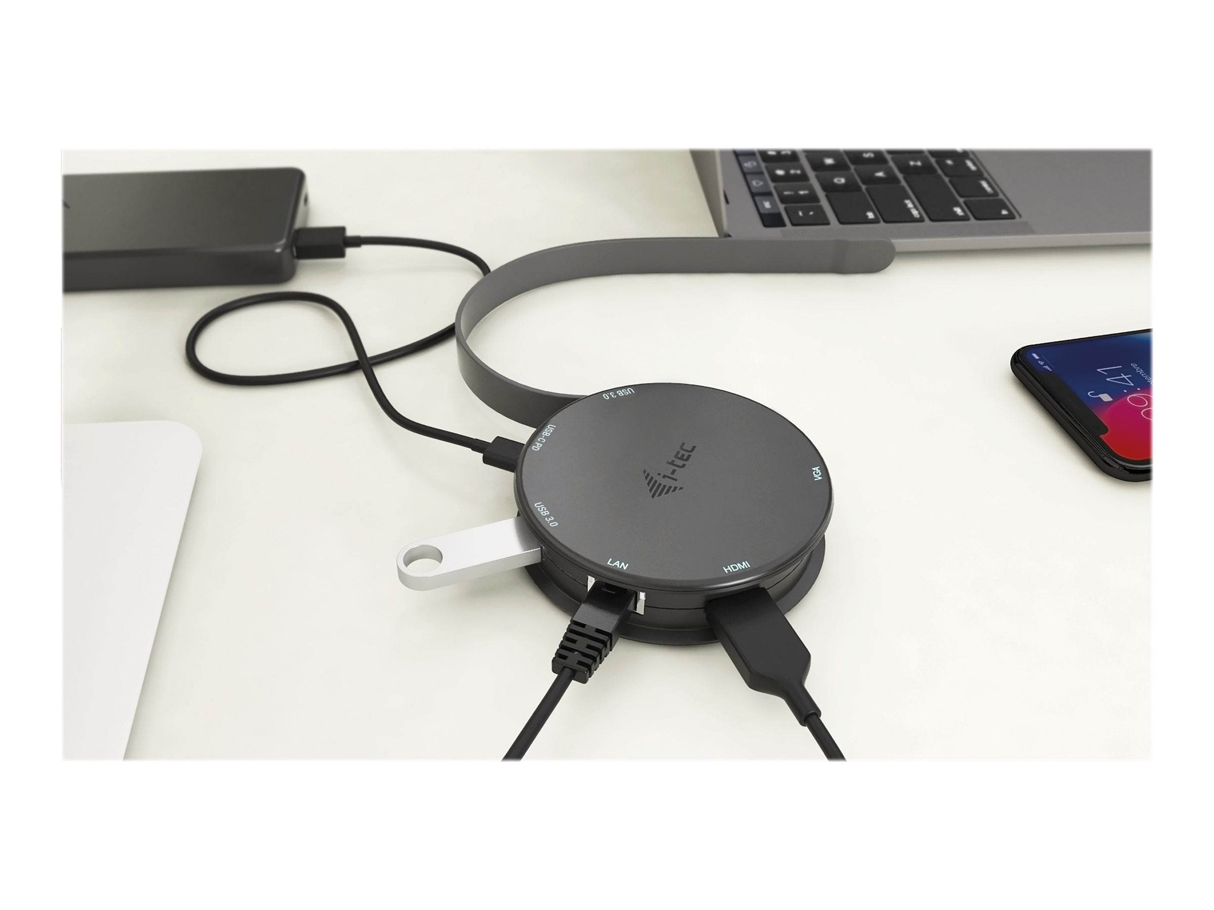 I-TEC USB C Pocket Dock Vorderansicht
